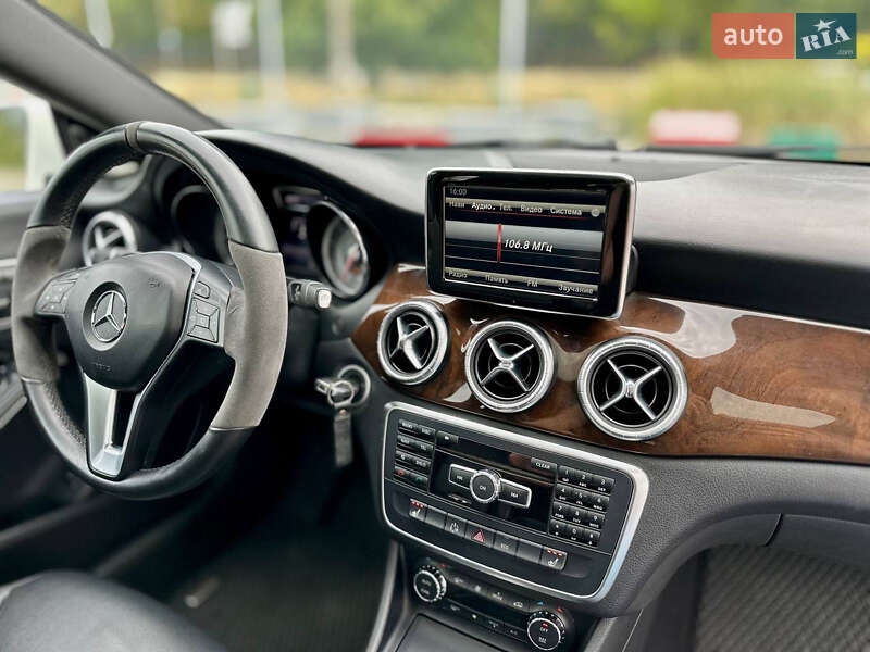 Седан Mercedes-Benz CLA-Class 2013 в Днепре фото 20 Седан Mercedes-Benz CLA-Class 2013 в Днепре