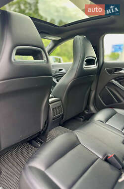 Седан Mercedes-Benz CLA-Class 2013 в 