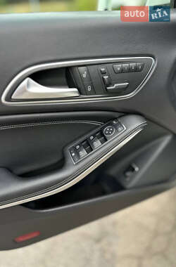 Седан Mercedes-Benz CLA-Class 2013 в 