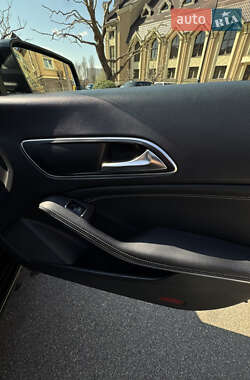 Седан Mercedes-Benz CLA-Class 2013 в 