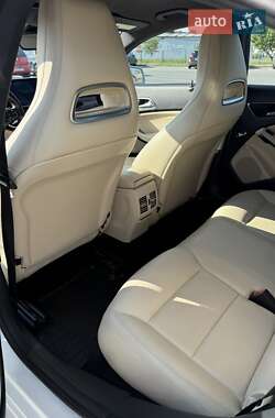 Седан Mercedes-Benz CLA-Class 2014 в 