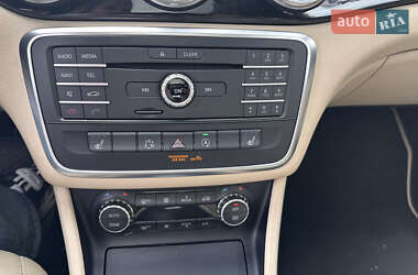 Седан Mercedes-Benz CLA-Class 2015 в 