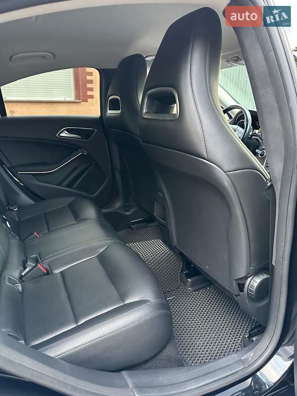 Седан Mercedes-Benz CLA-Class 2014 в Черновцах фото 21 Седан Mercedes-Benz CLA-Class 2014 в Черновцах