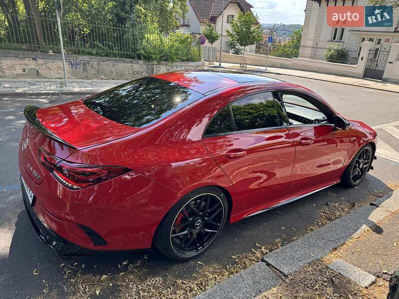 Седан Mercedes-Benz CLA-Class 2019 в Киеве