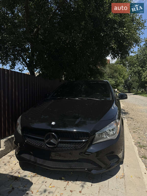 Седан Mercedes-Benz CLA-Class 2014 в Черновцах