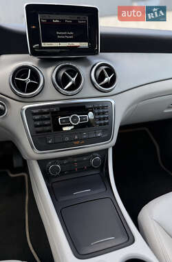 Седан Mercedes-Benz CLA-Class 2014 в 