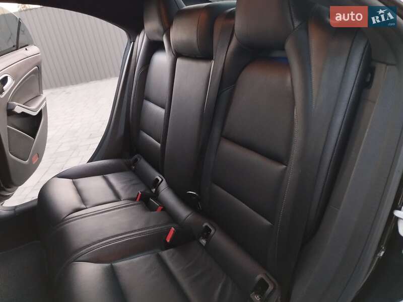 Седан Mercedes-Benz CLA-Class 2016 в Калуше