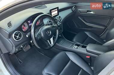 Седан Mercedes-Benz CLA-Class 2013 в 