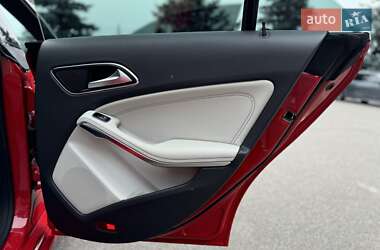 Седан Mercedes-Benz CLA-Class 2013 в 