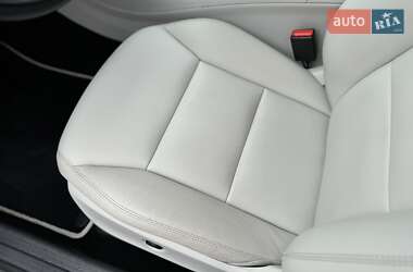 Седан Mercedes-Benz CLA-Class 2013 в 