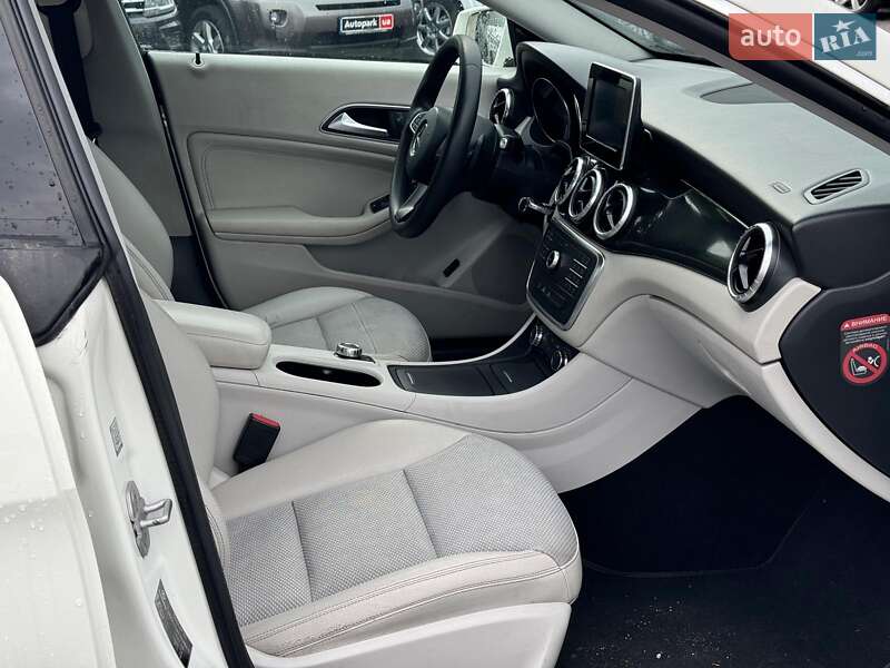 Седан Mercedes-Benz CLA-Class 2015 в Виннице