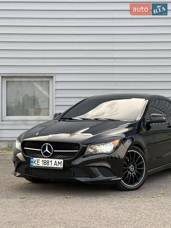 Седан Mercedes-Benz CLA-Class 2015 в Днепре