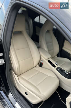 Седан Mercedes-Benz CLA-Class 2015 в 