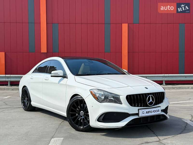 Седан Mercedes-Benz CLA-Class 2018 в Киеве