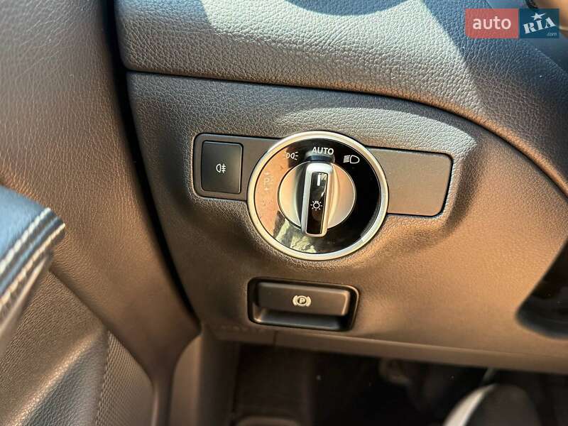 Седан Mercedes-Benz CLA-Class 2016 в Одессе фото 26 Седан Mercedes-Benz CLA-Class 2016 в Одессе