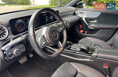Седан Mercedes-Benz CLA-Class 2022 в 