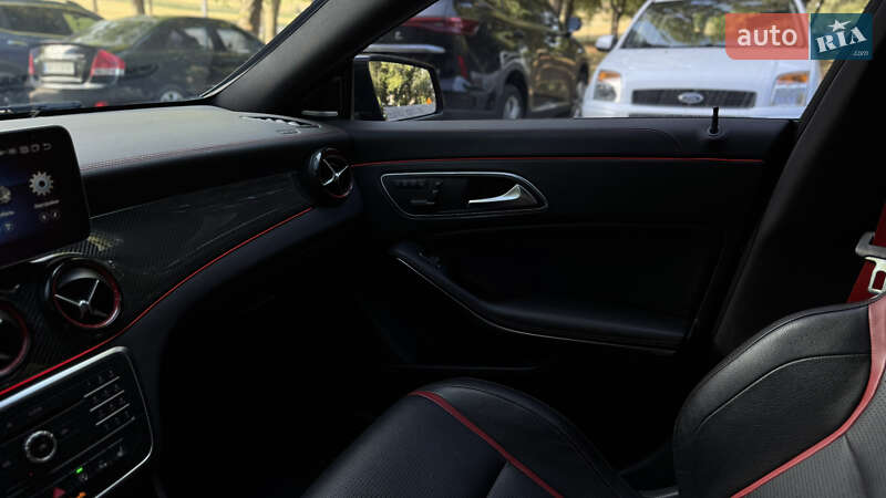 Седан Mercedes-Benz CLA-Class 2015 в Києві