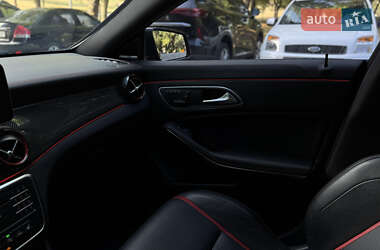 Седан Mercedes-Benz CLA-Class 2015 в 