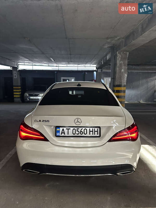 Седан Mercedes-Benz CLA-Class 2017 в Ивано-Франковске