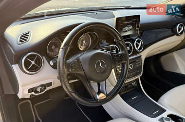 Седан Mercedes-Benz CLA-Class 2015 в 