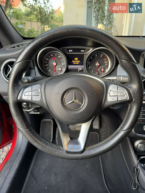 Седан Mercedes-Benz CLA-Class 2017 в Одессе