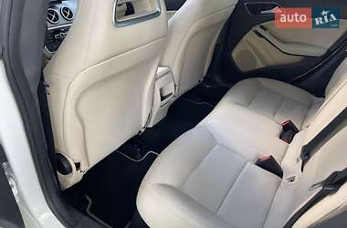Седан Mercedes-Benz CLA-Class 2014 в 