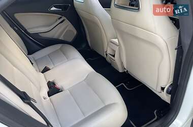 Седан Mercedes-Benz CLA-Class 2014 в 