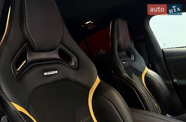 Седан Mercedes-Benz CLA-Class 2021 в 
