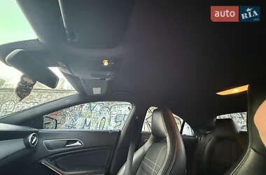 Седан Mercedes-Benz CLA-Class 2013 в 
