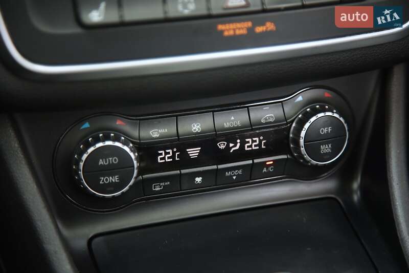 Седан Mercedes-Benz CLA-Class 2014 в Харькове