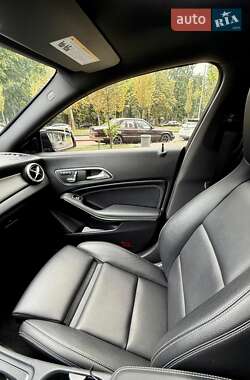 Седан Mercedes-Benz CLA-Class 2017 в 
