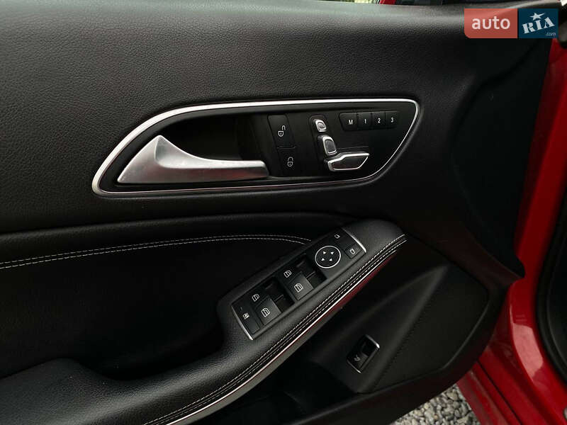 Седан Mercedes-Benz CLA-Class 2016 в Львове фото 15 Седан Mercedes-Benz CLA-Class 2016 в Львове