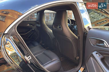 Седан Mercedes-Benz CLA-Class 2016 в 