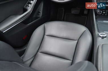 Седан Mercedes-Benz CLA-Class 2015 в 
