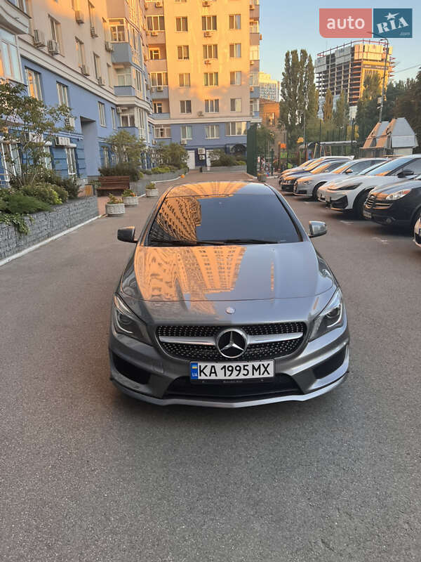Седан Mercedes-Benz CLA-Class 2015 в Киеве