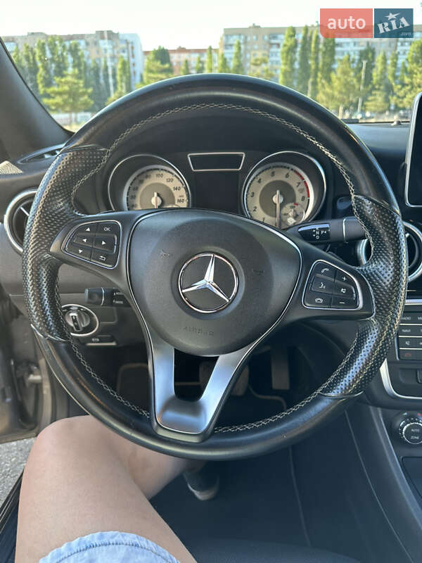 Седан Mercedes-Benz CLA-Class 2015 в Николаеве