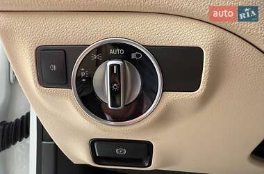Седан Mercedes-Benz CLA-Class 2018 в 