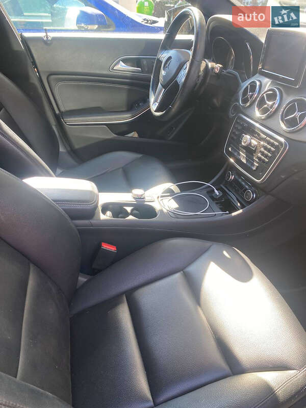 Седан Mercedes-Benz CLA-Class 2014 в Києві
