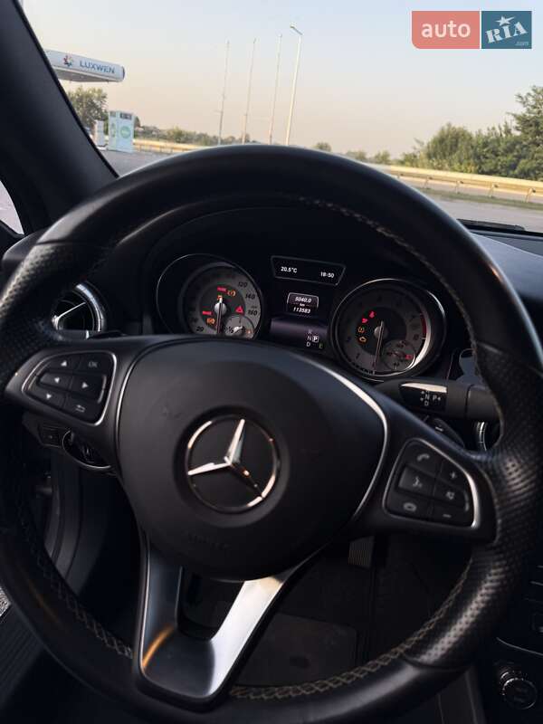 Седан Mercedes-Benz CLA-Class 2014 в Киеве фото 12 Седан Mercedes-Benz CLA-Class 2014 в Киеве