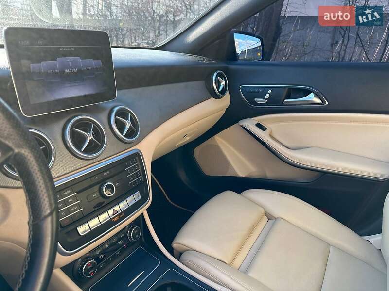 Седан Mercedes-Benz CLA-Class 2018 в Львове фото 13 Седан Mercedes-Benz CLA-Class 2018 в Львове