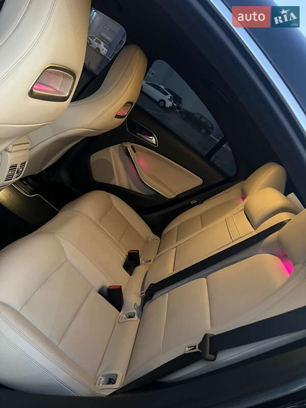 Седан Mercedes-Benz CLA-Class 2015 в Киеве