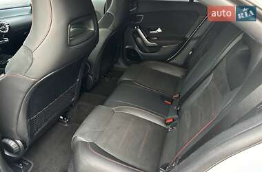 Седан Mercedes-Benz CLA-Class 2021 в 