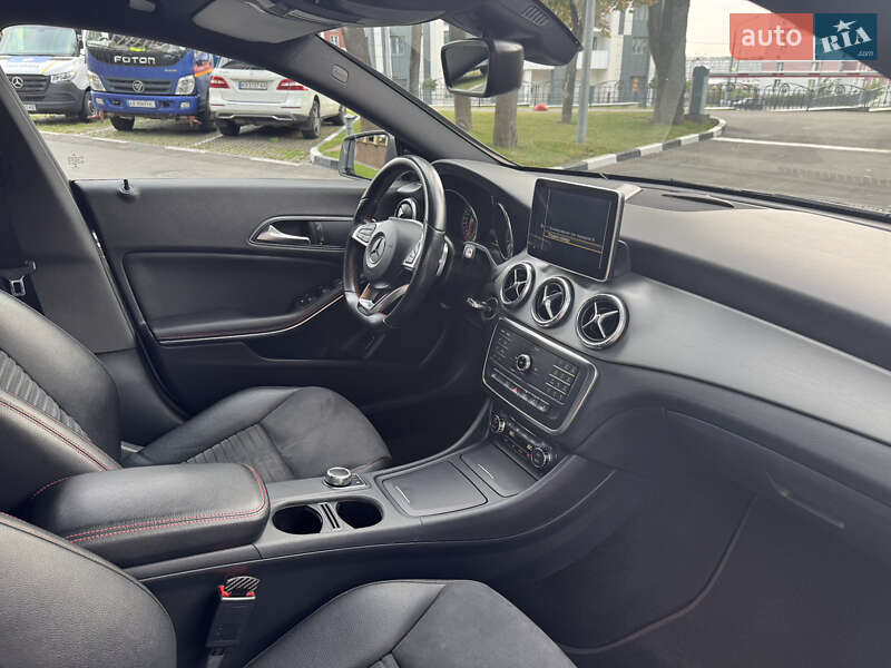 Седан Mercedes-Benz CLA-Class 2015 в Харькове