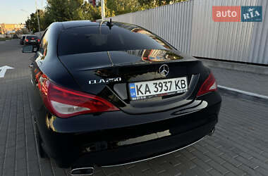 Седан Mercedes-Benz CLA-Class 2015 в 