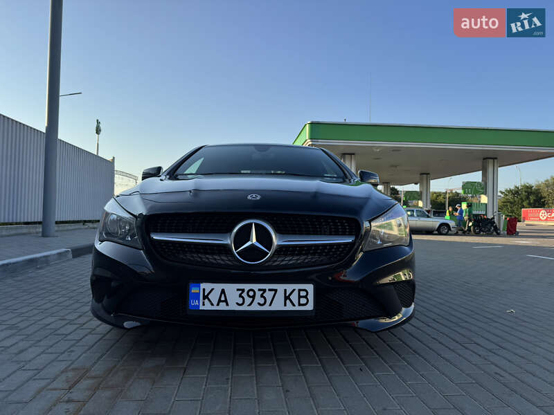 Седан Mercedes-Benz CLA-Class 2015 в Киеве