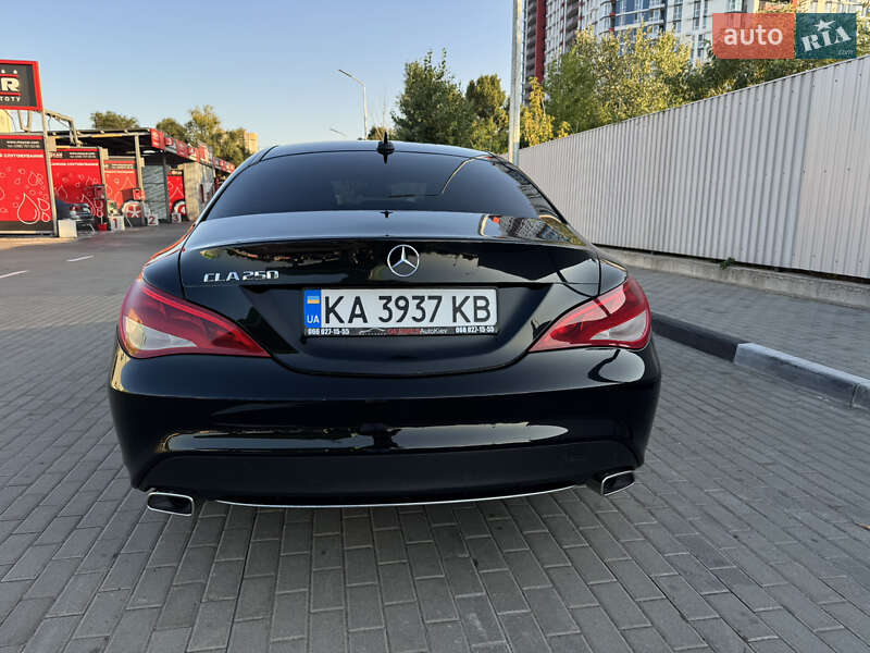 Седан Mercedes-Benz CLA-Class 2015 в Киеве