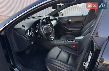 Седан Mercedes-Benz CLA-Class 2015 в 
