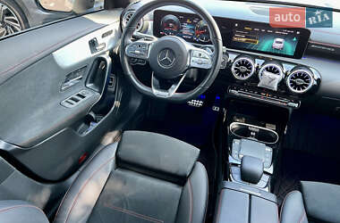 Седан Mercedes-Benz CLA-Class 2022 в 