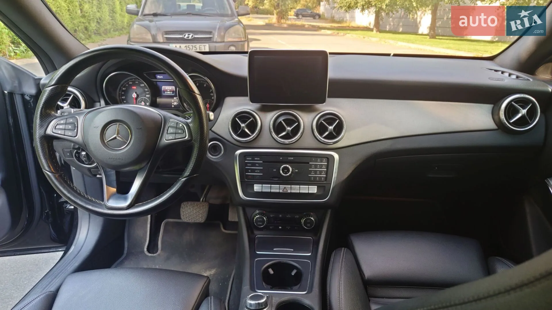 2017 Mercedes-Benz CLA-klasse - мініатюра 24
