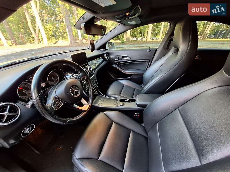 Седан Mercedes-Benz CLA-Class 2015 в Черновцах фото 22 Седан Mercedes-Benz CLA-Class 2015 в Черновцах